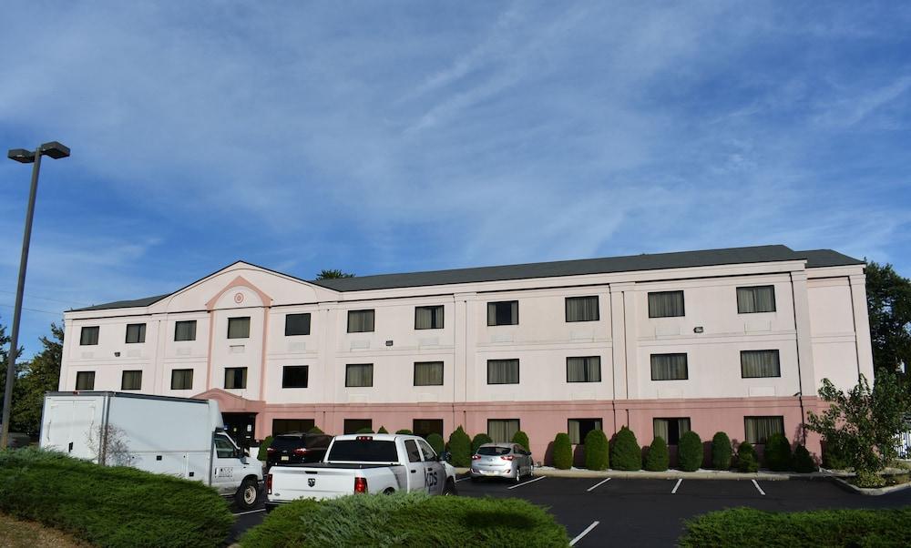 Comfort Inn Bordentown Near Nj Turnpike Exterior photo