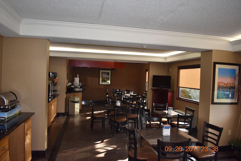 Comfort Inn Bordentown Near Nj Turnpike Exterior photo