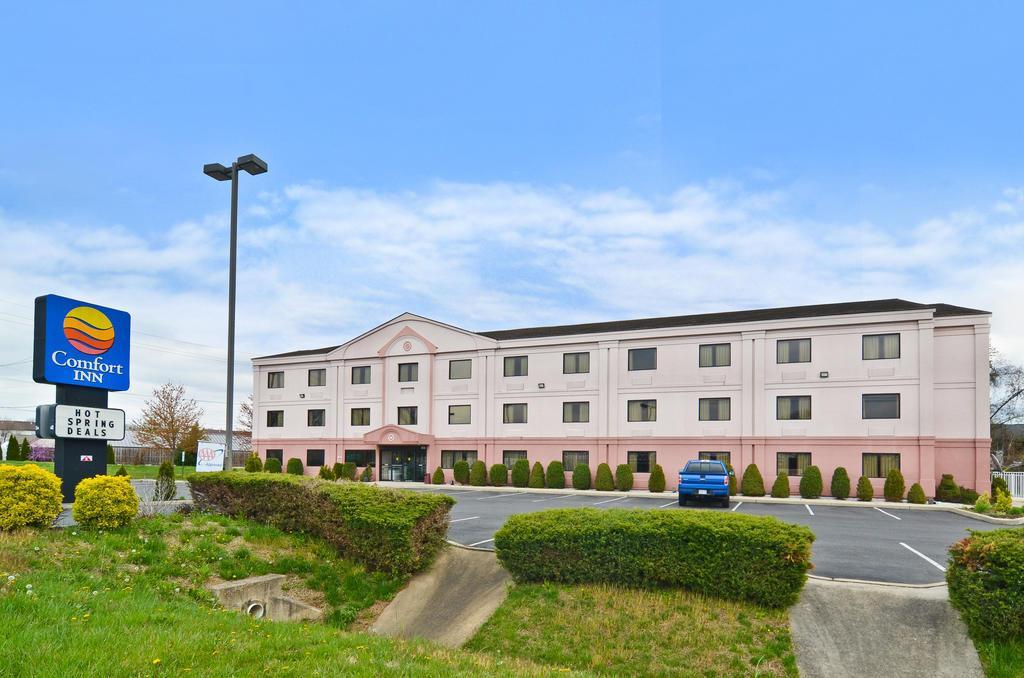 Comfort Inn Bordentown Near Nj Turnpike Exterior photo