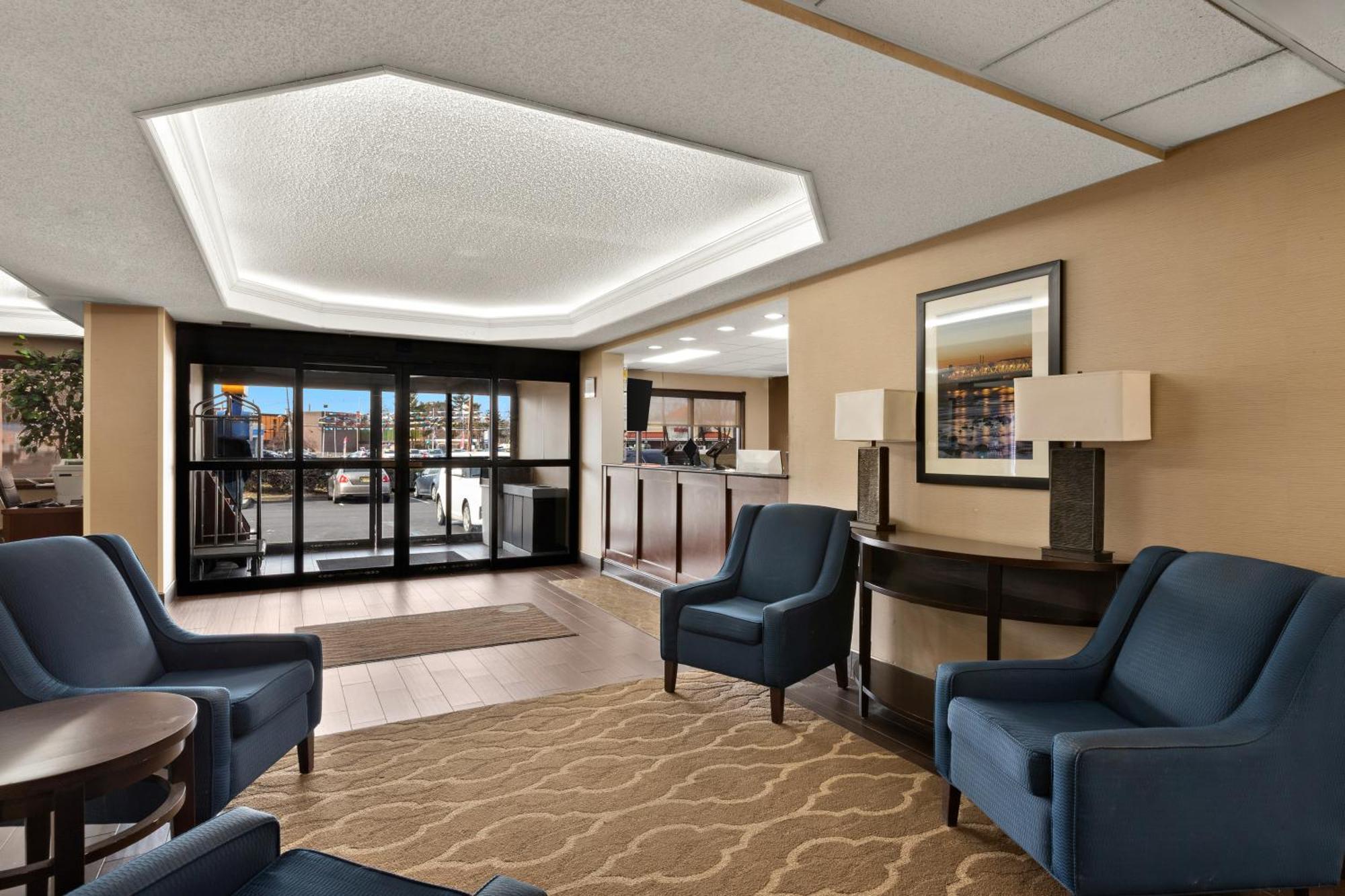 Comfort Inn Bordentown Near Nj Turnpike Exterior photo